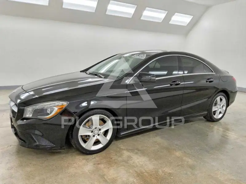 2015 Mercedes Benz CLA-Class photo