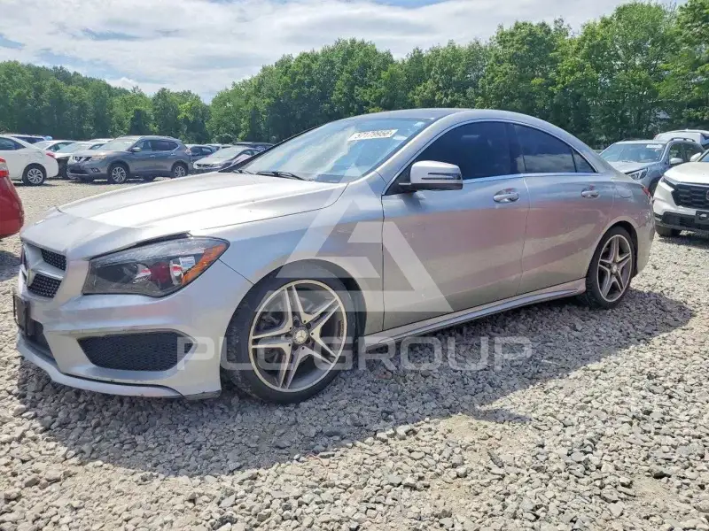 2015 Mercedes Benz CLA-Class photo
