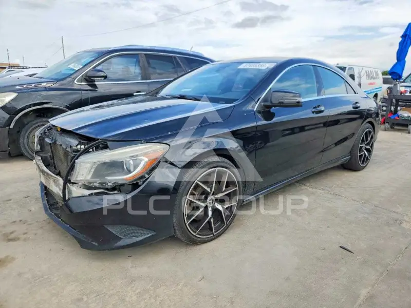 2015 Mercedes Benz CLA-Class фото