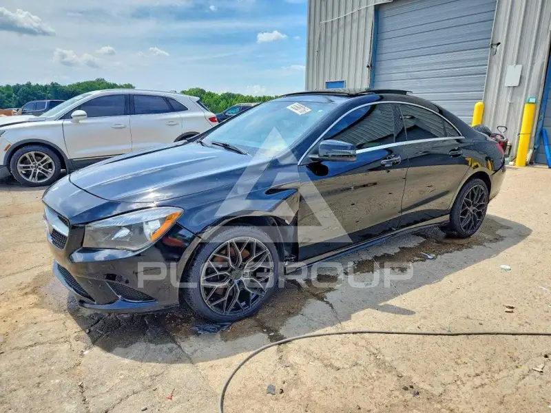 2015 Mercedes Benz CLA-Class photo