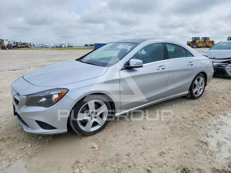 2015 Mercedes Benz CLA-Class фото