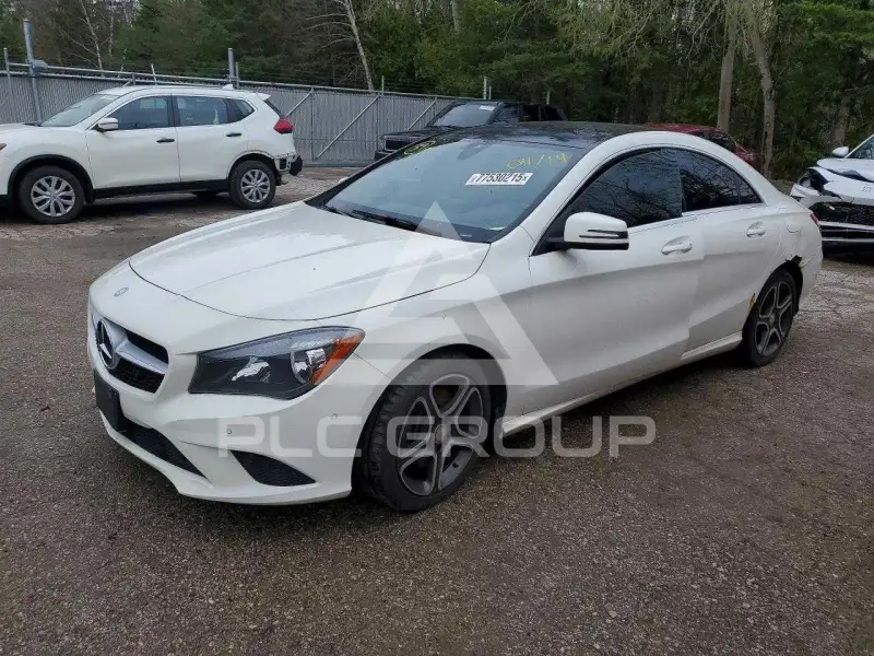 2015 Mercedes Benz CLA-Class фото
