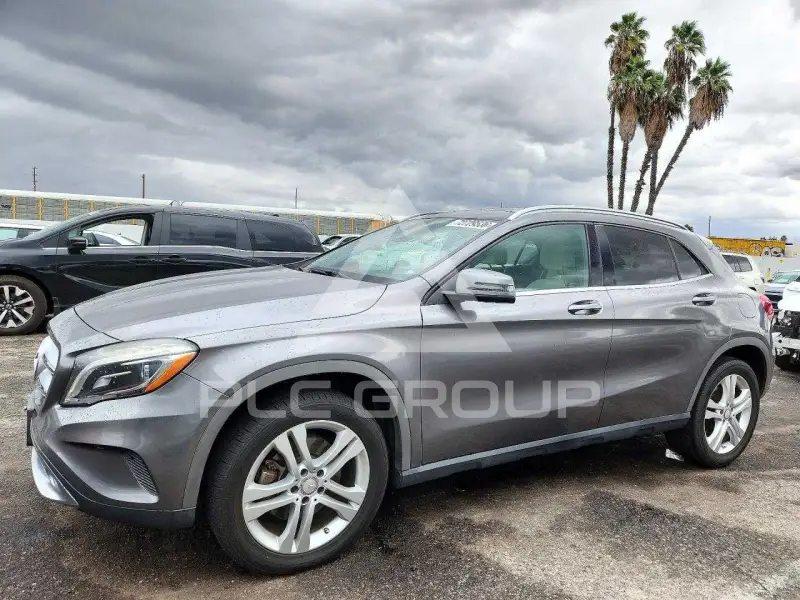 2015 Mercedes Benz GLA-Class фото