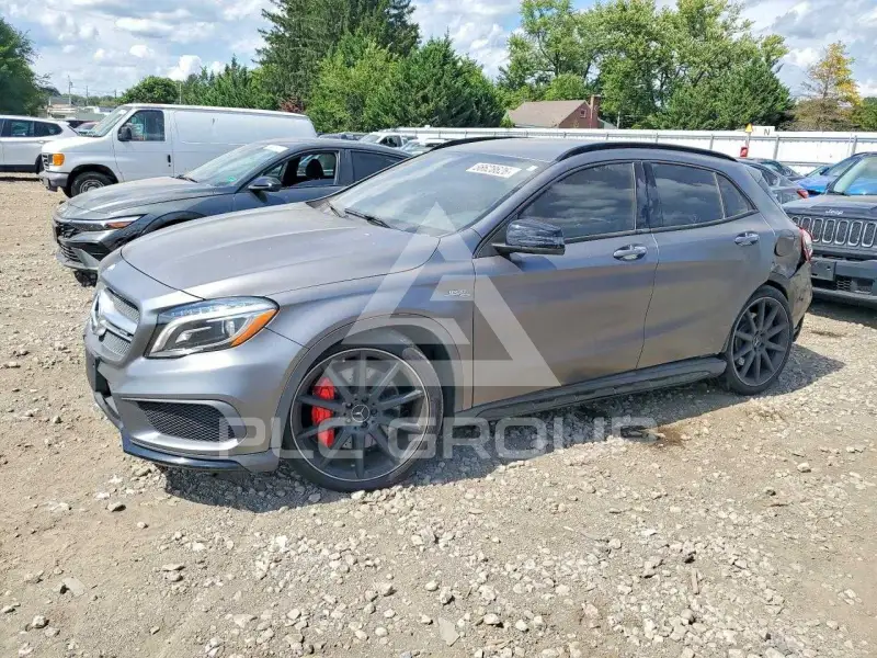2015 Mercedes Benz GLA-Class фото