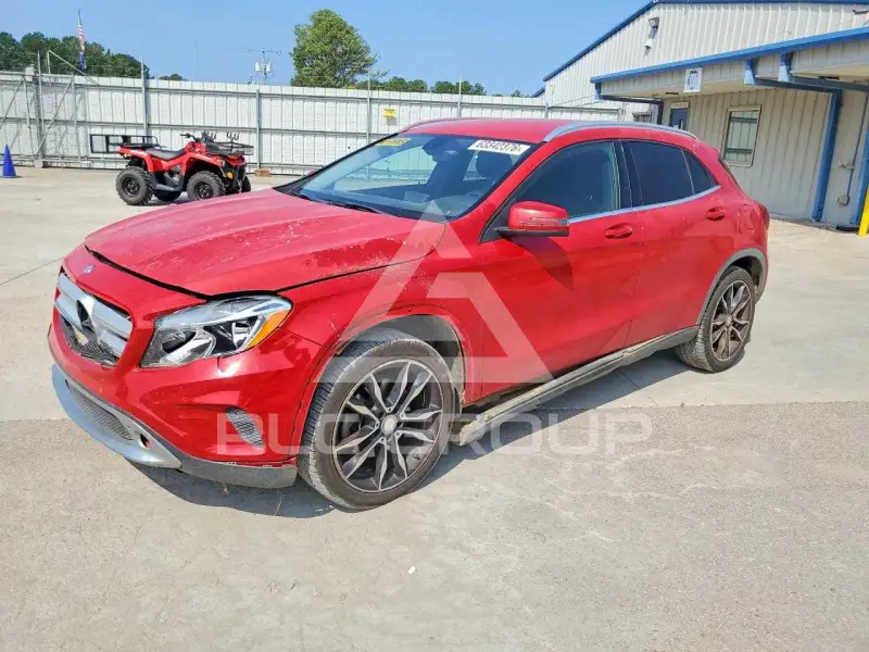 2015 Mercedes Benz GLA-Class фото
