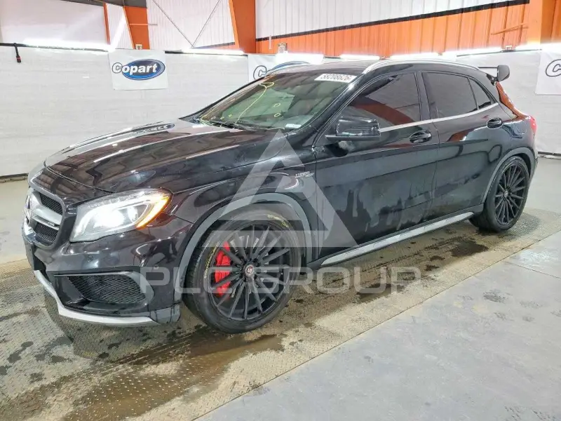 2015 Mercedes Benz GLA-Class фото