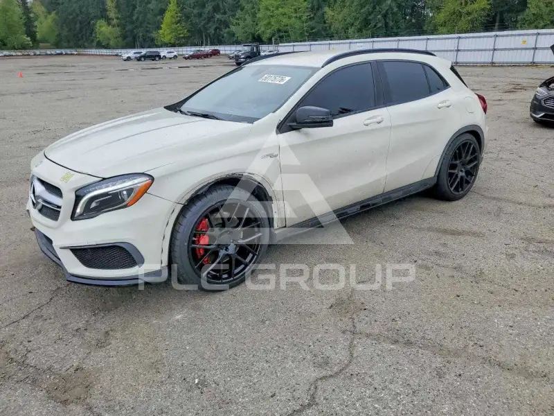 2015 Mercedes Benz GLA-Class фото