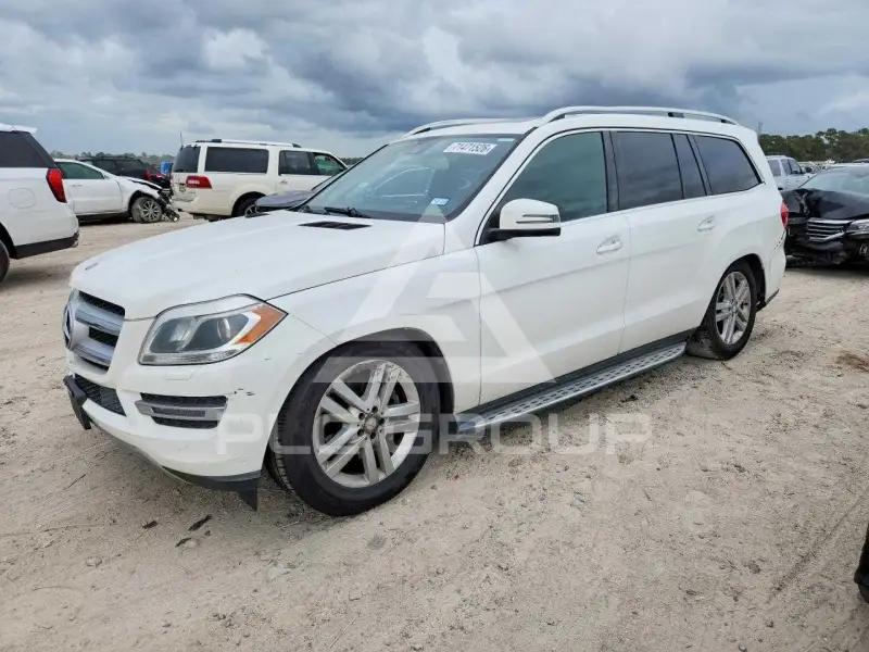 2015 Mercedes Benz GL-Class фото