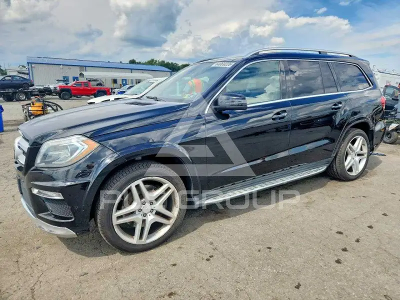 2015 Mercedes Benz GL-Class photo