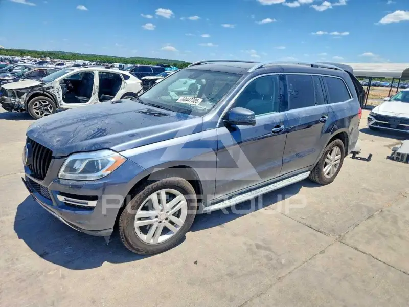 2015 Mercedes Benz GL-Class photo