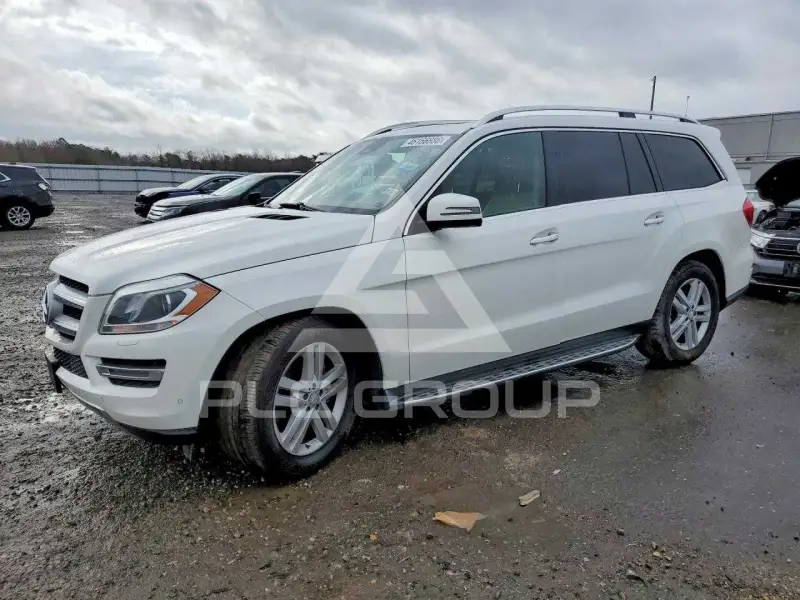 2015 Mercedes Benz GL-Class фото