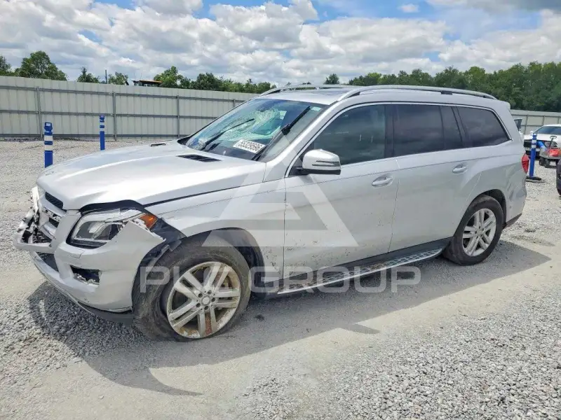 2015 Mercedes Benz GL-Class photo