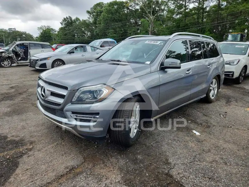 2015 Mercedes Benz GL-Class фото