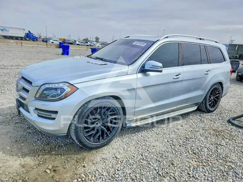 2015 Mercedes Benz GL-Class фото