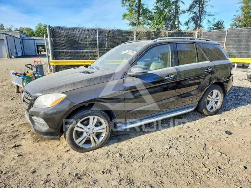 2015 Mercedes Benz ML-Class фото