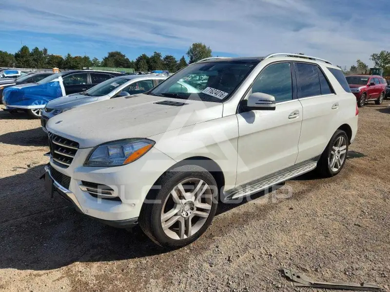 2015 Mercedes Benz ML-Class фото