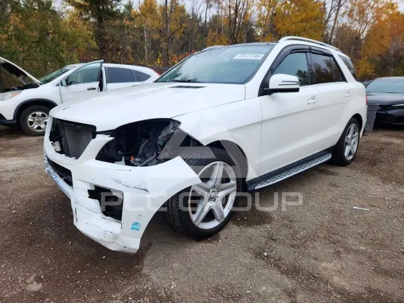 2015 Mercedes Benz ML-Class фото