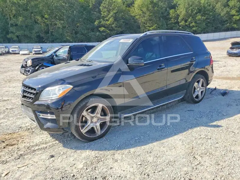 2015 Mercedes Benz ML-Class фото