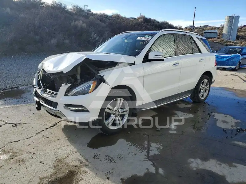 2015 Mercedes Benz ML-Class фото