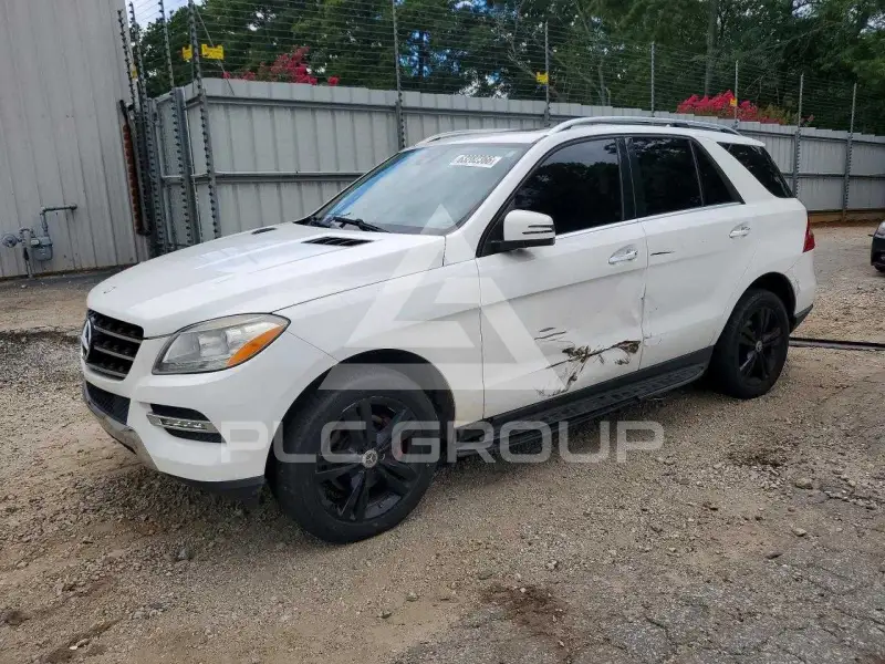 2015 Mercedes Benz ML-Class фото