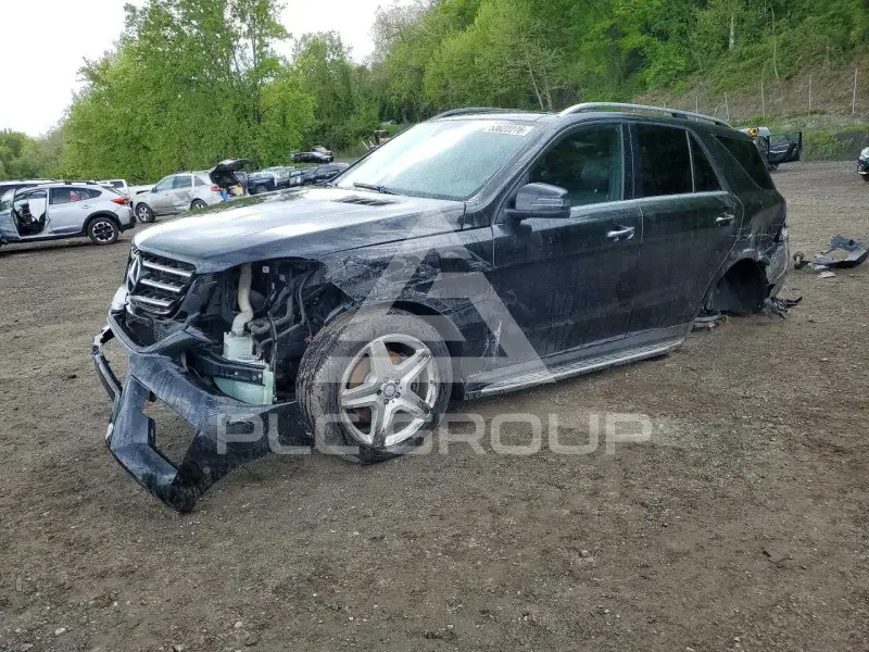 2015 Mercedes Benz ML-Class photo
