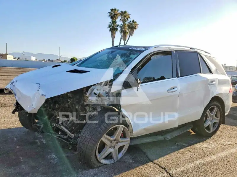 2015 Mercedes Benz ML-Class фото