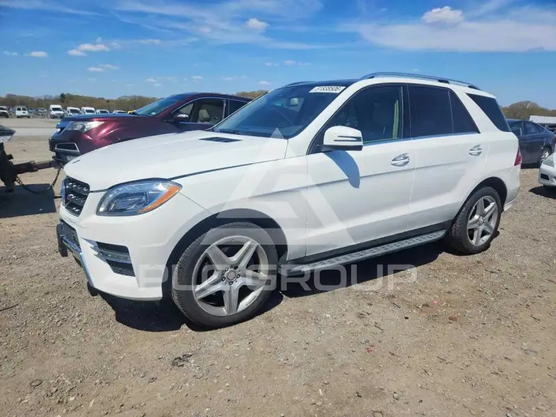2015 Mercedes Benz ML-Class photo