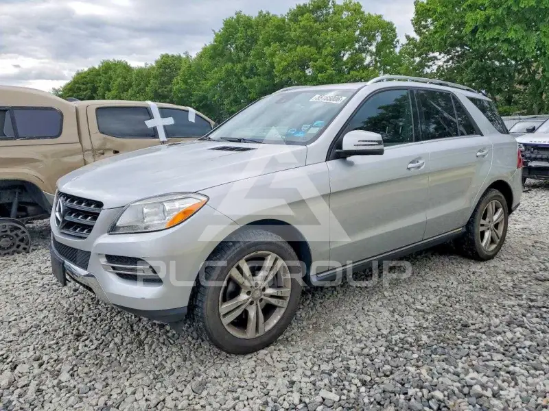 2015 Mercedes Benz ML-Class фото