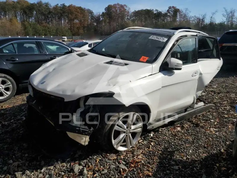 2015 Mercedes Benz ML-Class photo