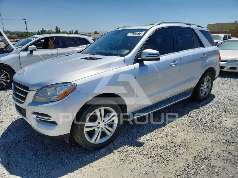 2015 Mercedes Benz ML-Class фото