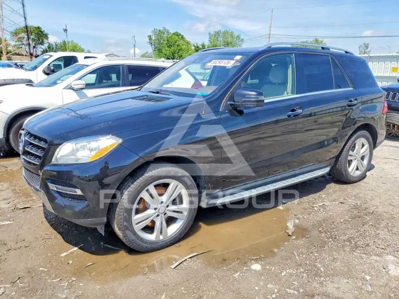 2015 Mercedes Benz ML-Class photo