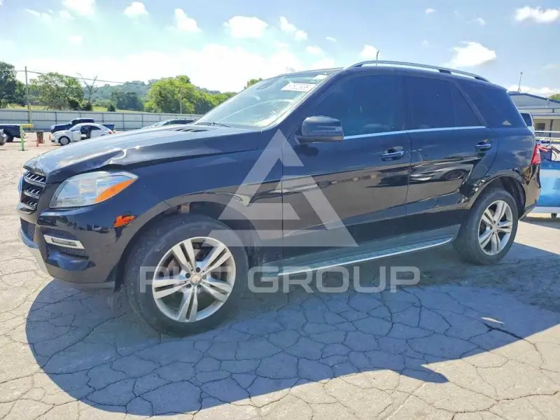 2015 Mercedes Benz ML-Class photo