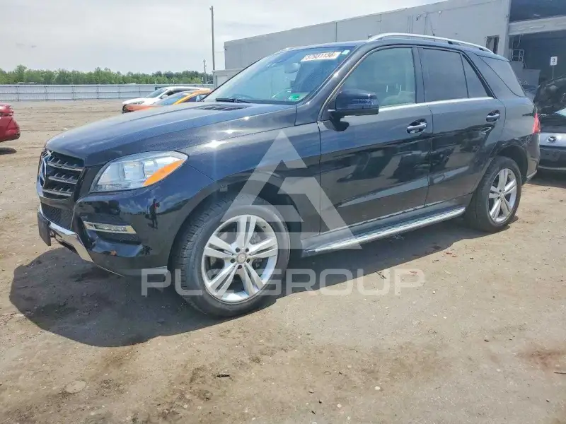 2015 Mercedes Benz ML-Class photo