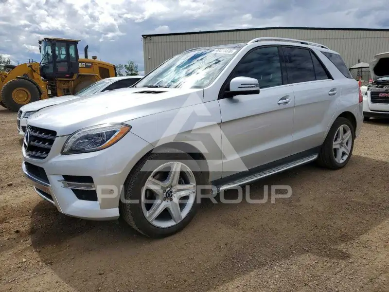 2015 Mercedes Benz ML-Class photo