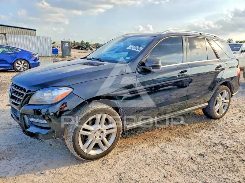 2015 Mercedes Benz ML-Class photo