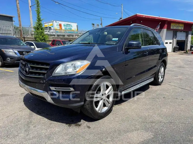 2015 Mercedes Benz ML-Class фото