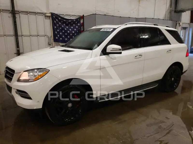 2015 Mercedes Benz ML-Class фото