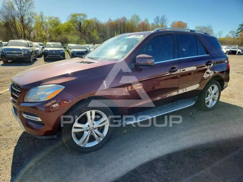 2015 Mercedes Benz ML-Class фото