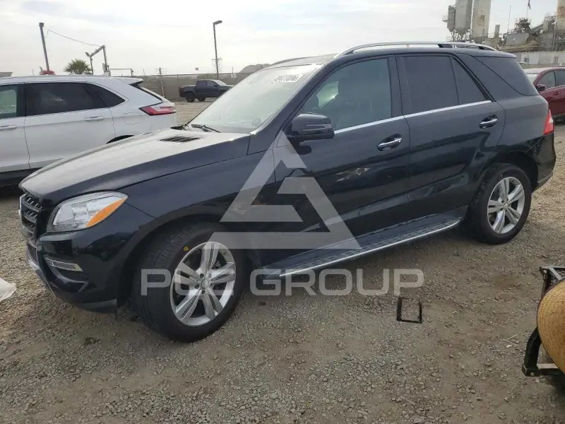 2015 Mercedes Benz ML-Class фото