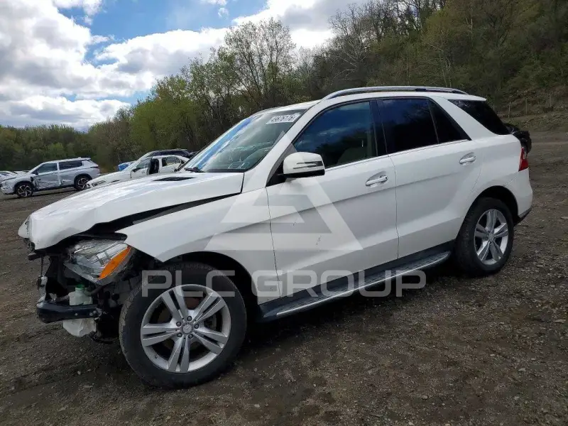 2015 Mercedes Benz ML-Class photo