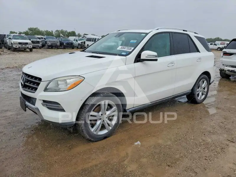 2015 Mercedes Benz ML-Class фото
