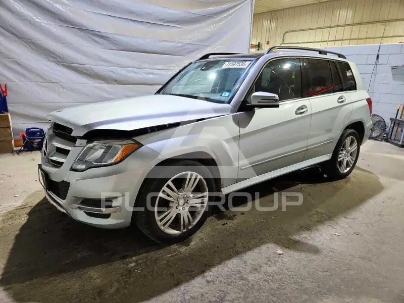 2015 Mercedes Benz GLK-Class фото