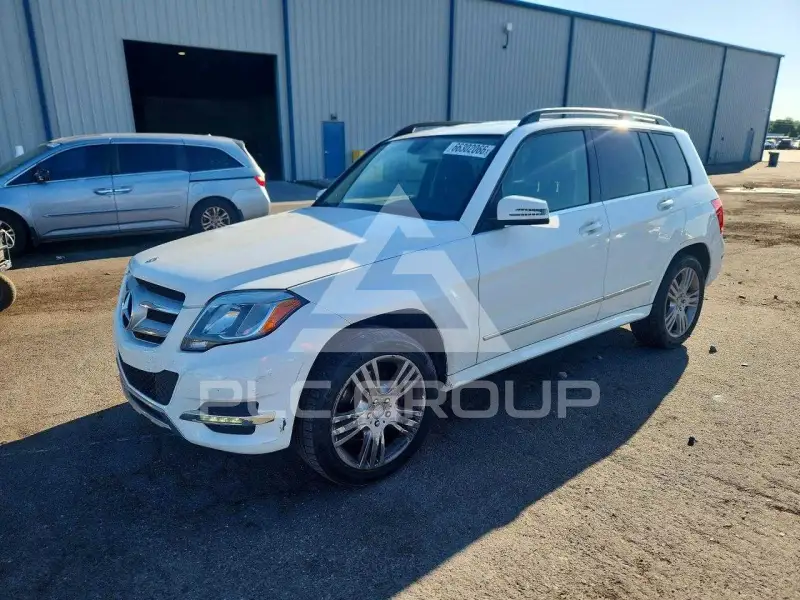 2015 Mercedes Benz GLK-Class photo