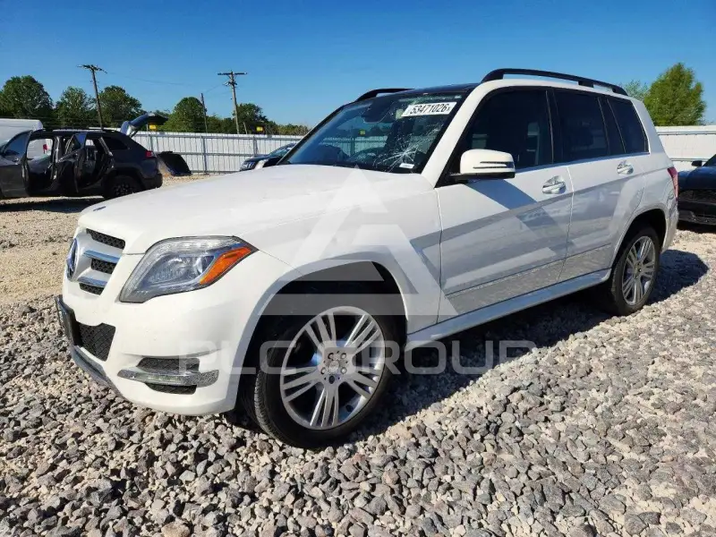 2015 Mercedes Benz GLK-Class photo