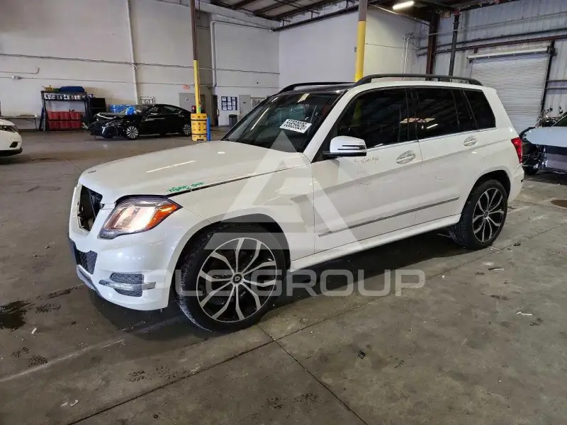 2015 Mercedes Benz GLK-Class фото