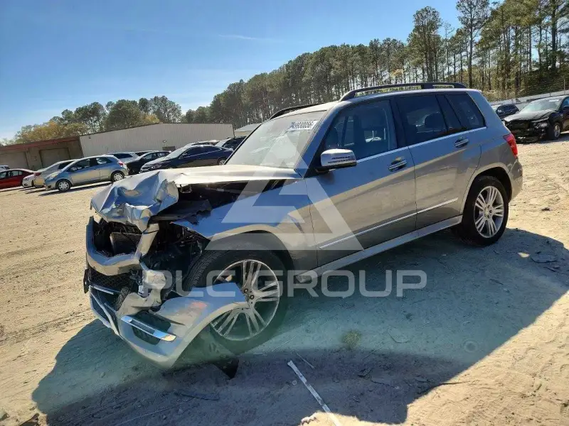 2015 Mercedes Benz GLK-Class photo