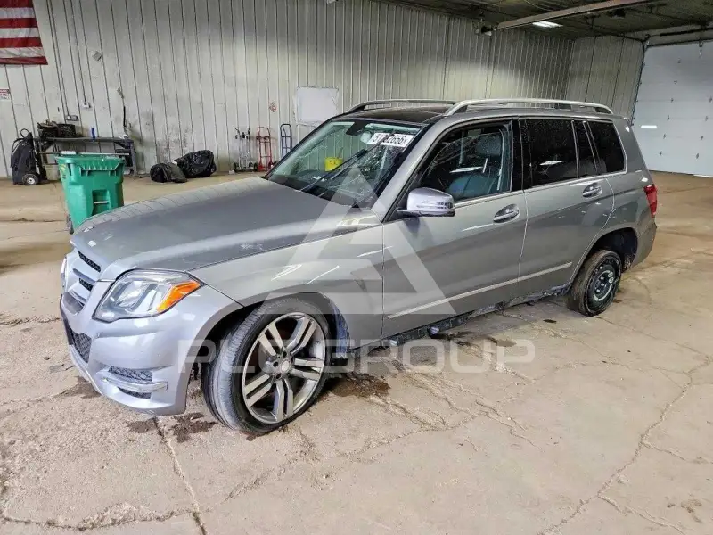 2015 Mercedes Benz GLK-Class photo