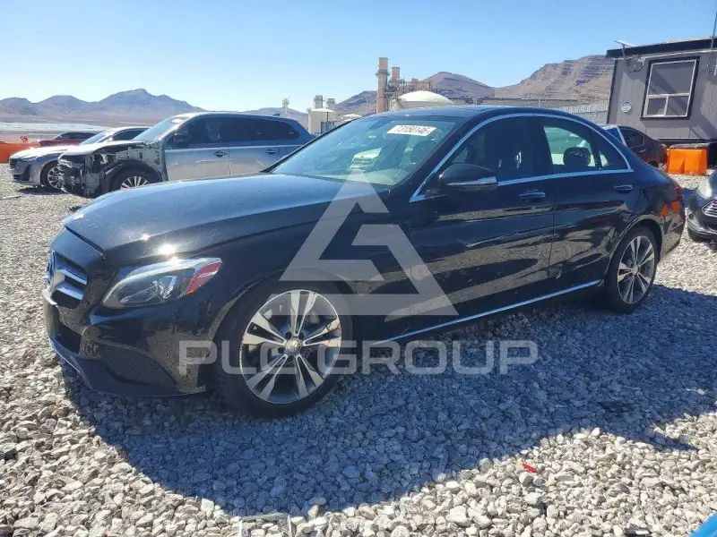 2015 Mercedes Benz C-Class фото