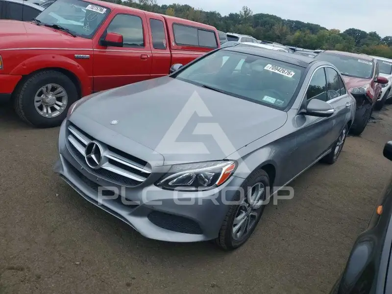 2015 Mercedes Benz C-Class фото
