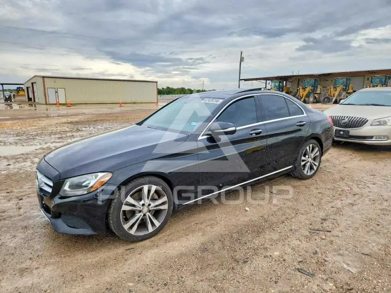 2015 Mercedes Benz C-Class фото